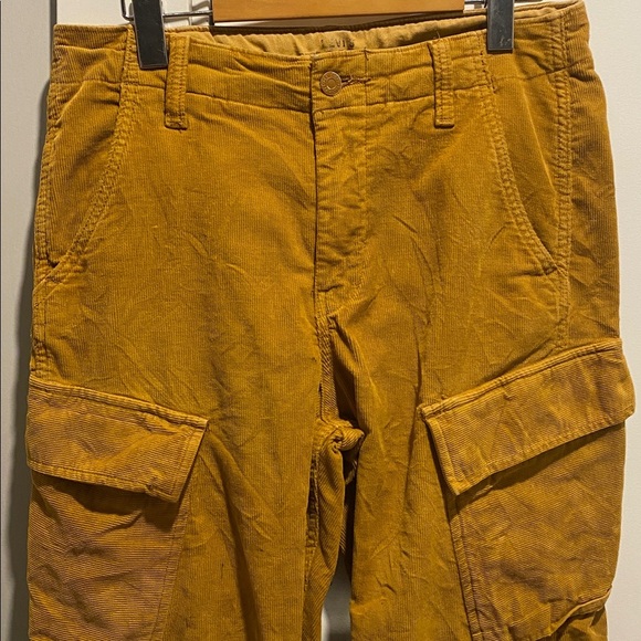 Levi’s corduroy pants - Picture 2 of 8